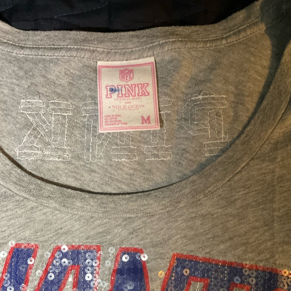 NFL PINK Victoria's Secret Giants Sequin T-Shirt - Picture 7 of 7